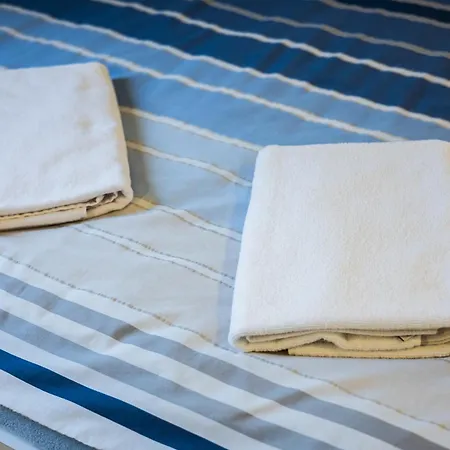 Apartamenty,pokoje Paholski 公寓式酒店 Zubrzyca Gorna