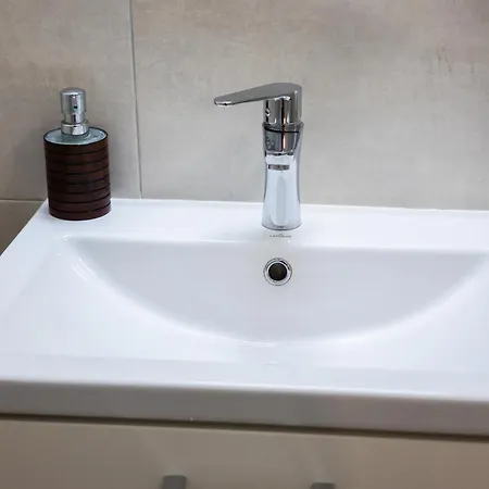 Apartamenty,pokoje Paholski