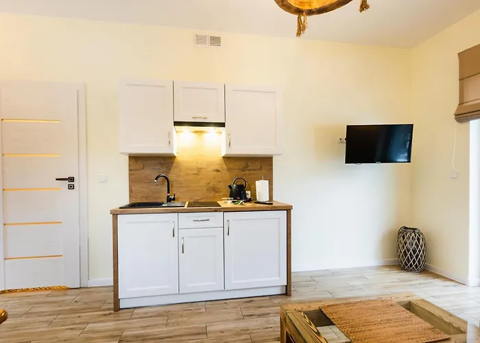 Apartamenty,pokoje Paholski شقة فندقية 3*