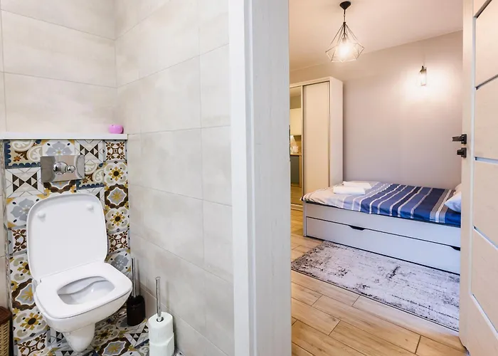 Apartamenty,pokoje Paholski شقة فندقية