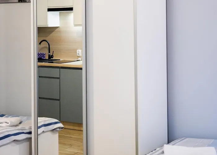 Apartamenty,pokoje Paholski شقة فندقية 3*