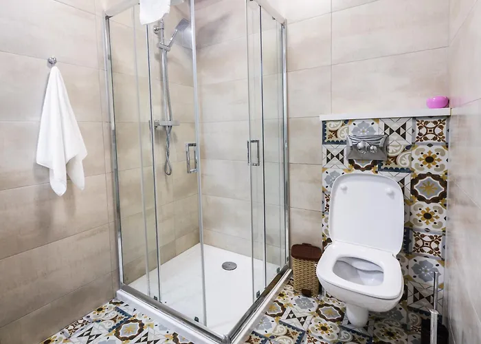 Apartamenty,pokoje Paholski 3*